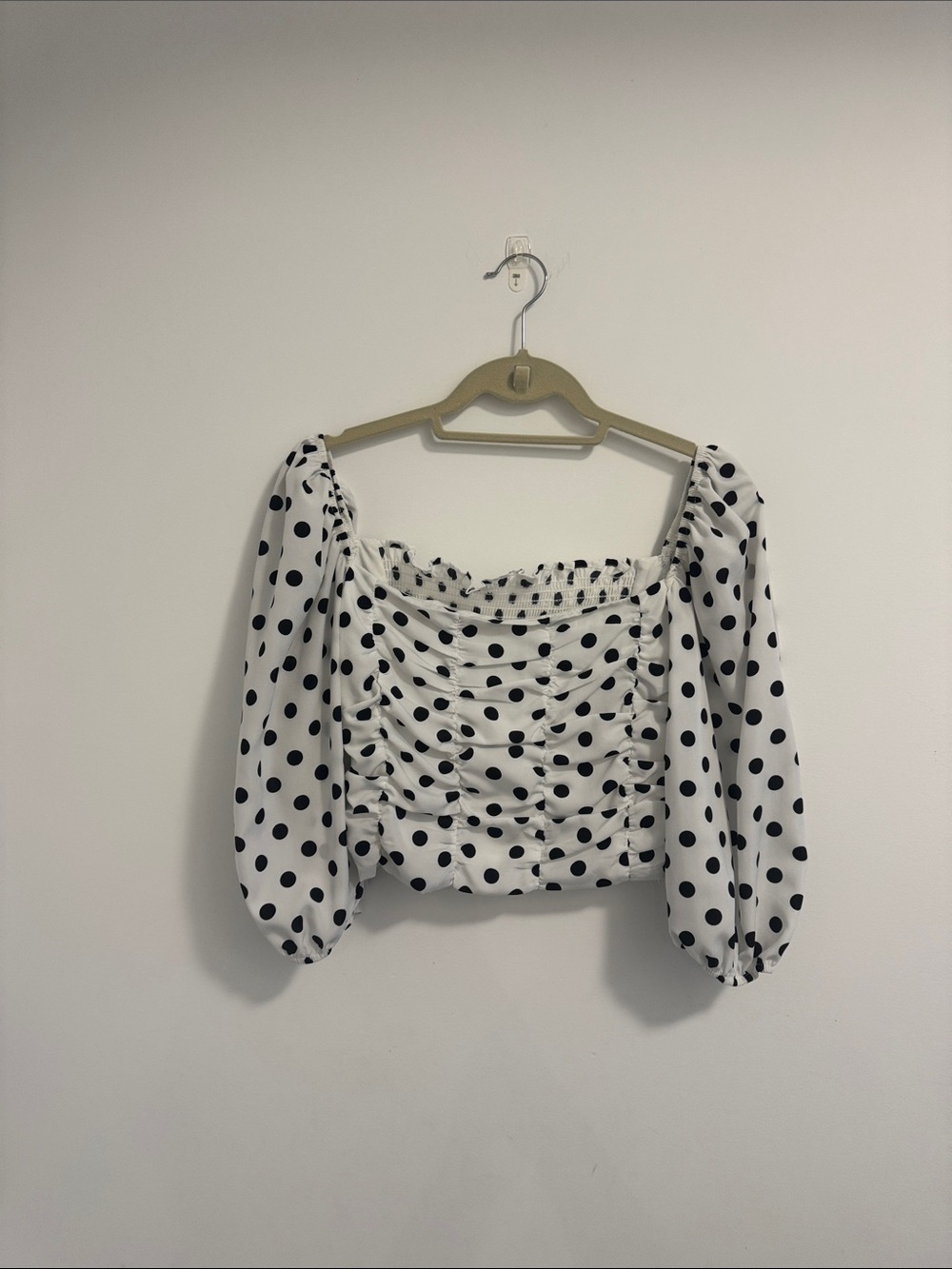 SHEIN White Polka Dot Puff Sleeve Crop Top